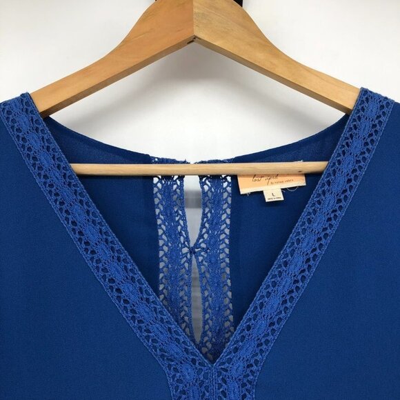 Lost April Cobalt Blue Lace trim  V-neck Chiffon Sleeveless Blouse LG - Picture 8 of 13